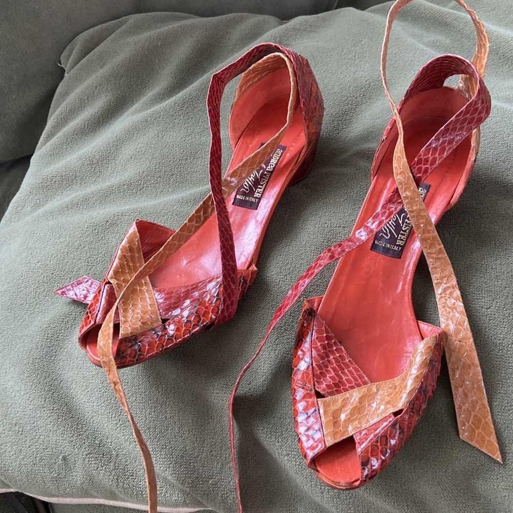 Genuine snake Andes Pfister works of art,fabulous sandals